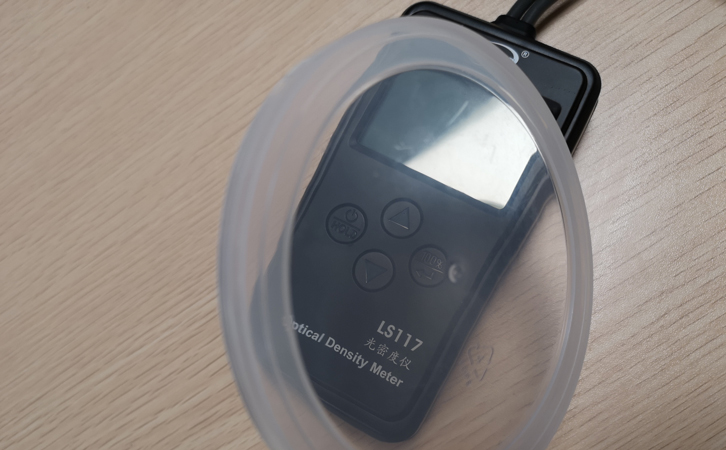聚乙烯半透明材料和LS117光密度儀